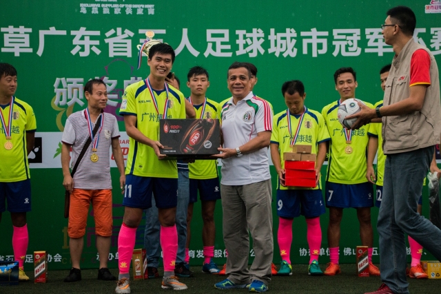 排超女排联赛A级苏沪闽同获3连胜 北汽3-2挫辽宁