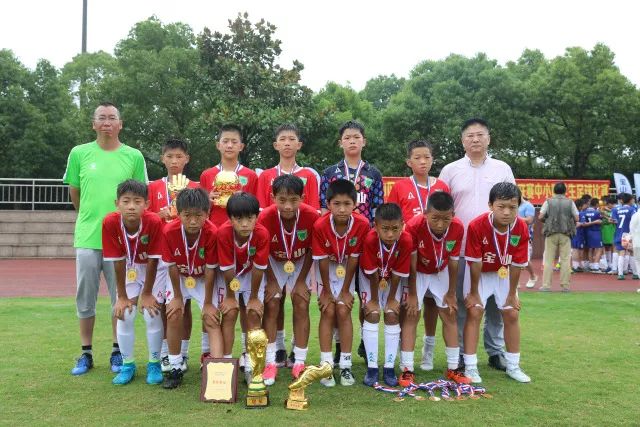 热火末节仅得8分遭魔术25分逆转 灰熊大胜老鹰